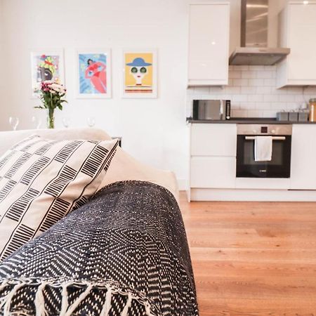 Modern & Spacious 1 Bedroom Clapham Junction Flat London Eksteriør bilde