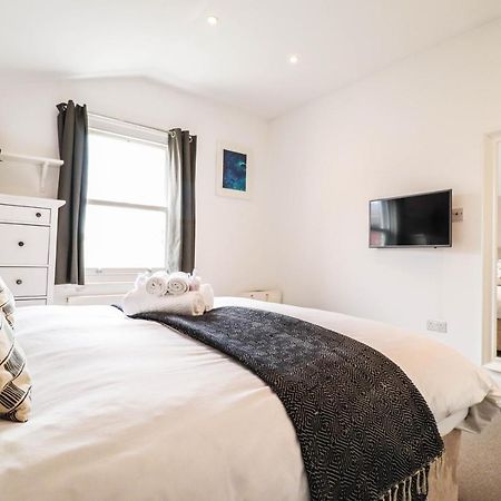 Modern & Spacious 1 Bedroom Clapham Junction Flat London Eksteriør bilde