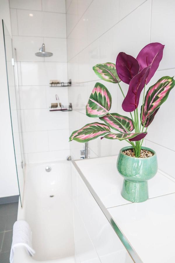 Modern & Spacious 1 Bedroom Clapham Junction Flat London Eksteriør bilde