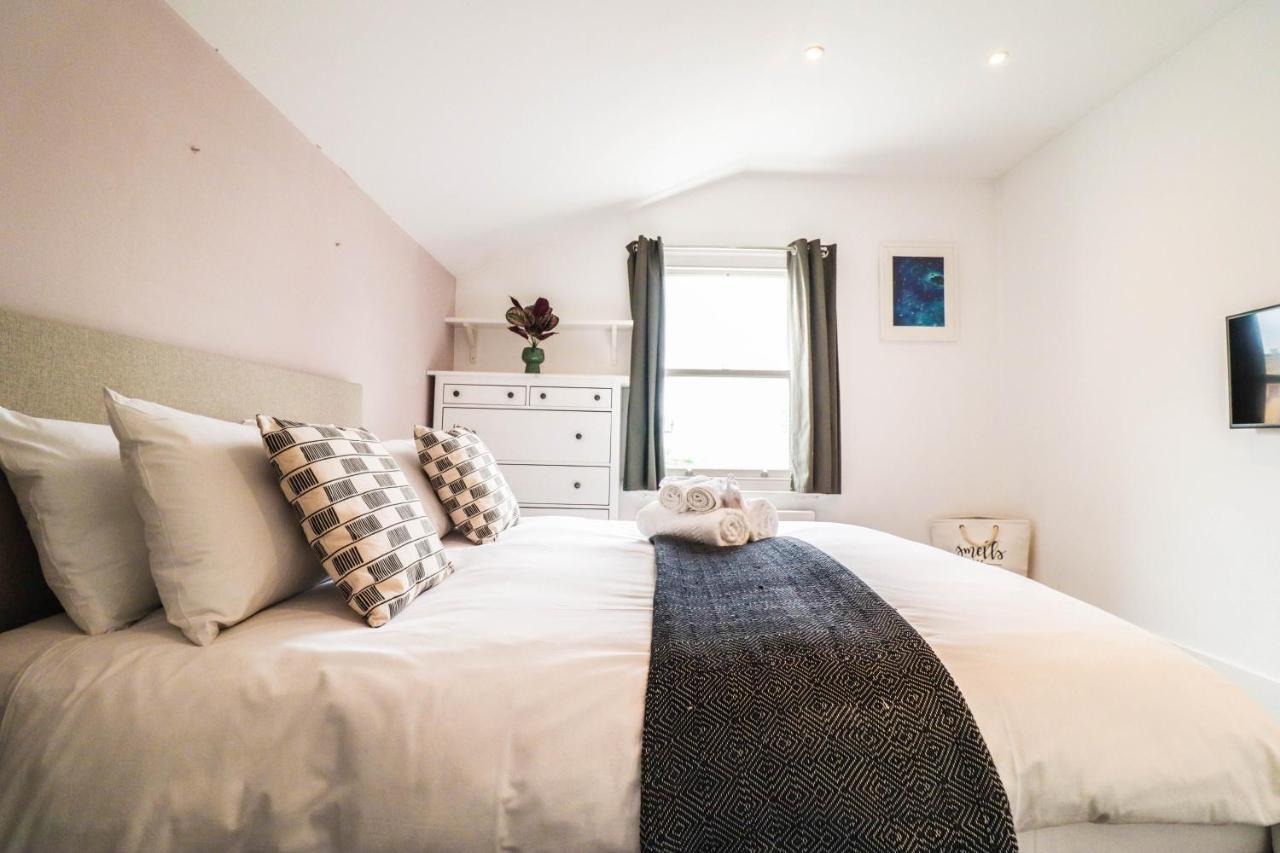Modern & Spacious 1 Bedroom Clapham Junction Flat London Eksteriør bilde